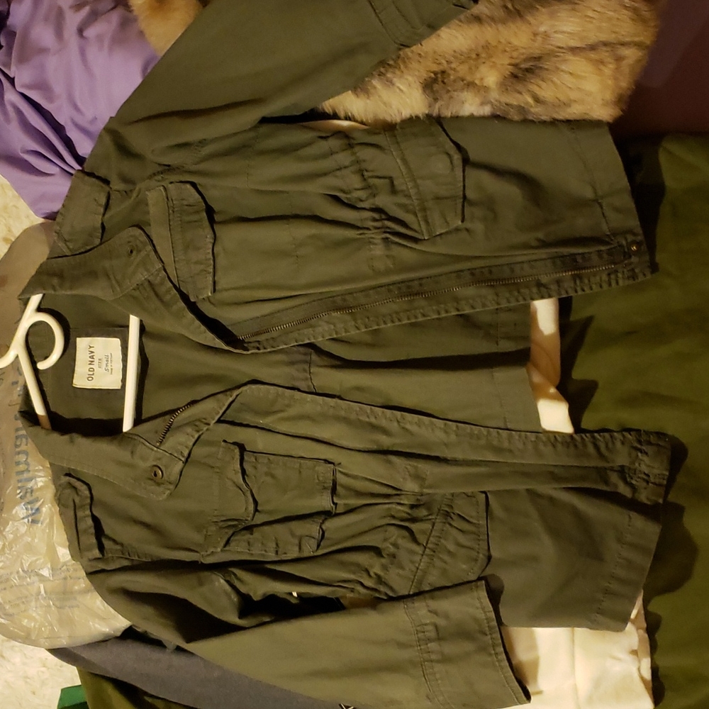 Old Navy size small 3 quarter sleeve light jacket and 2 belts bundle